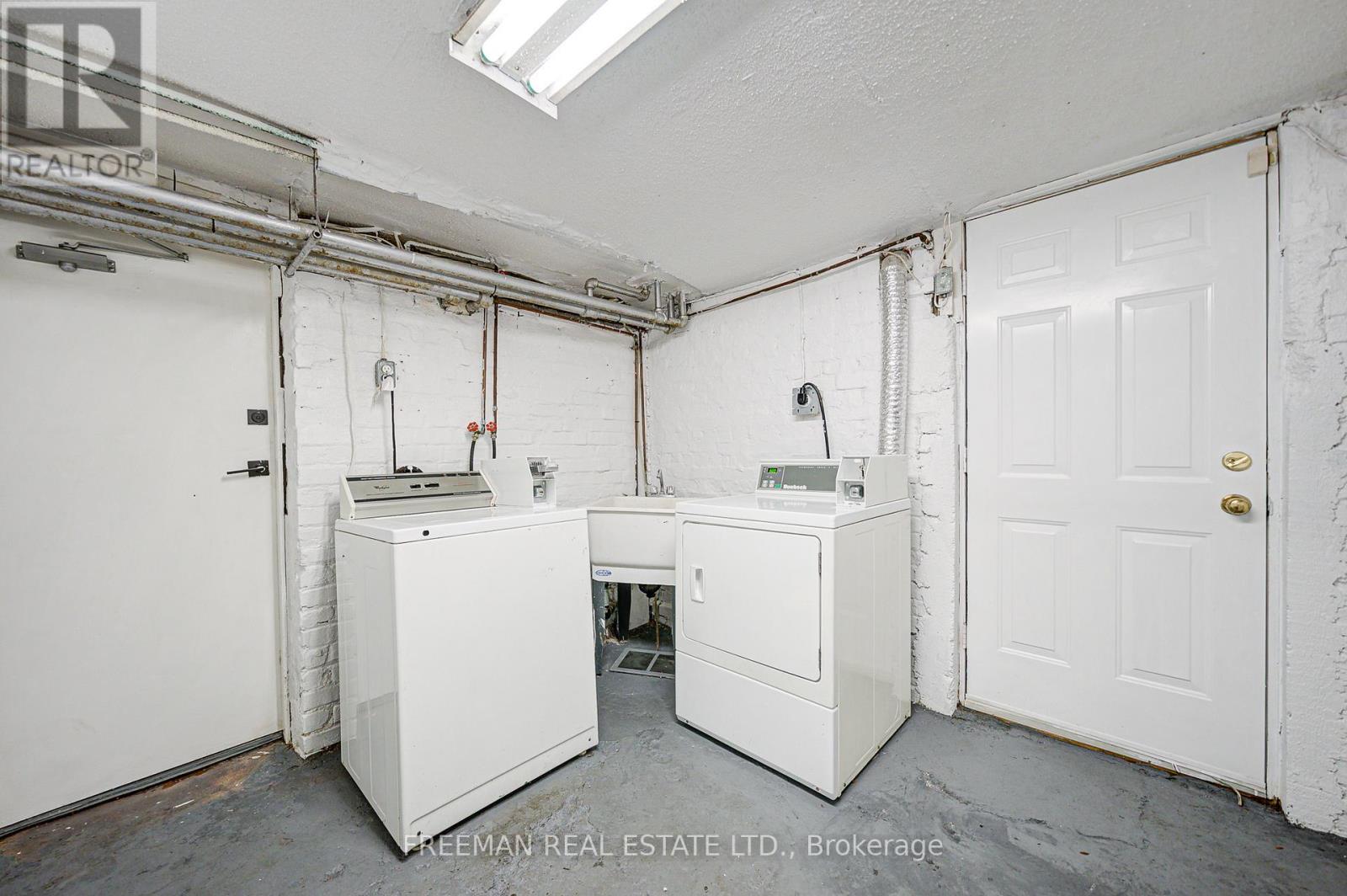 246 Euclid Avenue, Toronto, Ontario  M6J 2K2 - Photo 28 - C12427286