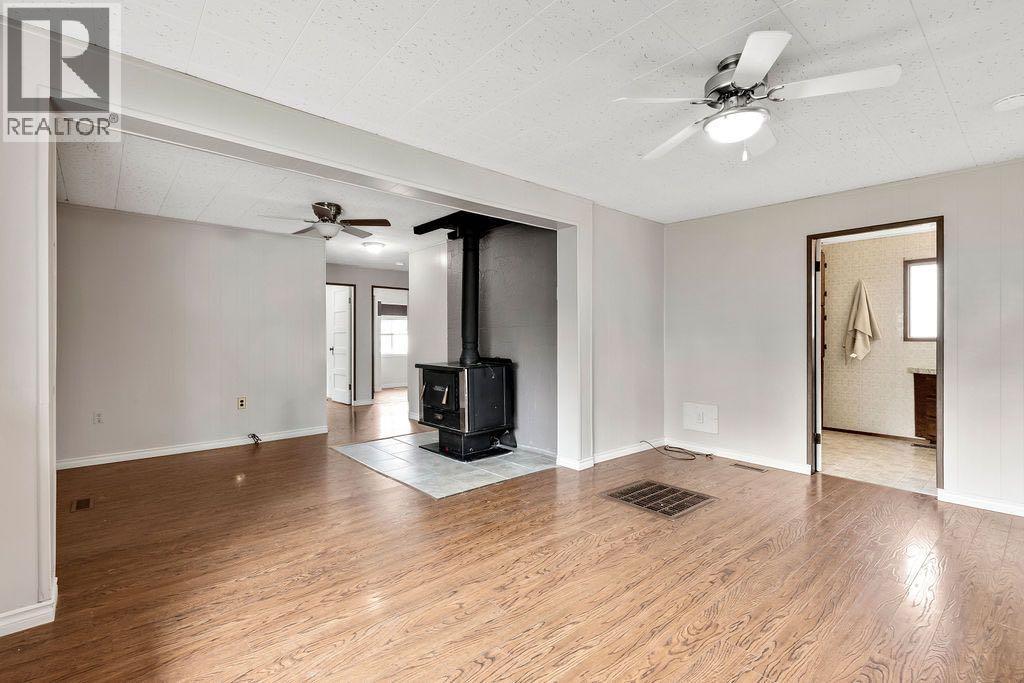 216 Royalties Crescent, Longview, Alberta  T0L 1H0 - Photo 14 - A2254984