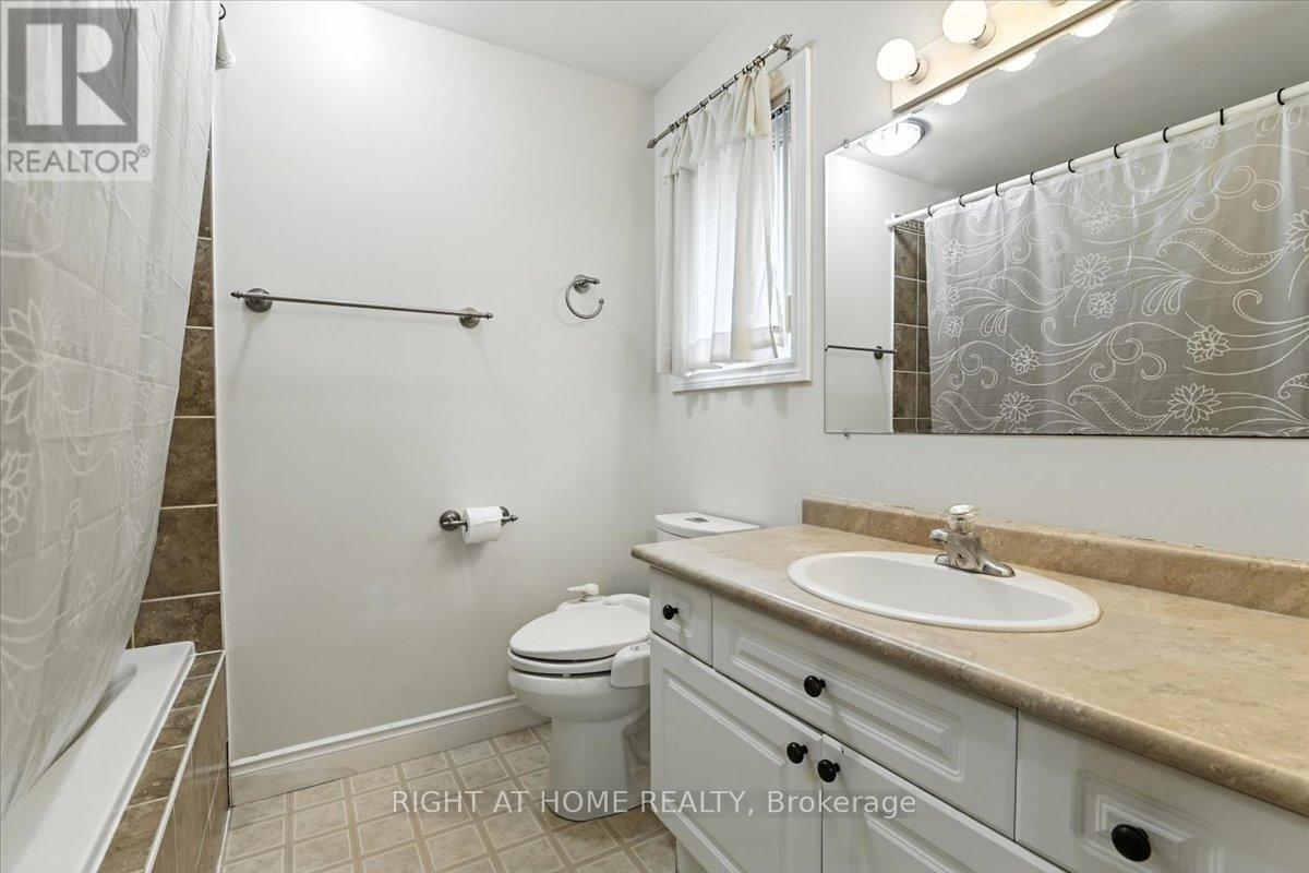 47 Logie Street, Kawartha Lakes, Ontario  K9V 1C3 - Photo 11 - X12289538