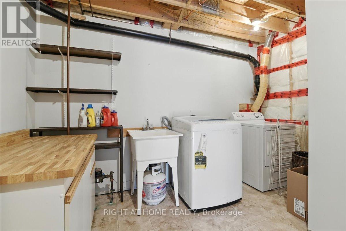 47 Logie Street, Kawartha Lakes, Ontario  K9V 1C3 - Photo 24 - X12289538