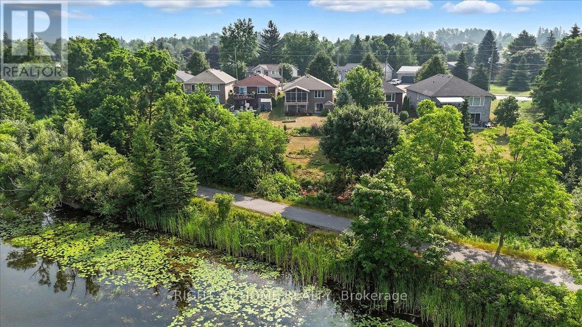 47 Logie Street, Kawartha Lakes, Ontario  K9V 1C3 - Photo 38 - X12289538
