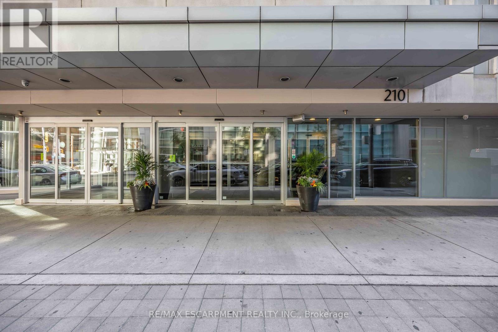 2901 - 210 VICTORIA STREET, Toronto, Ontario