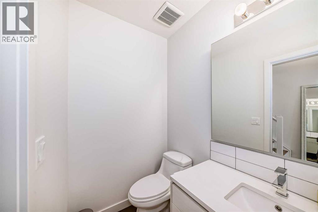 109, 15 Rosscarrock Gate Sw, Calgary, Alberta  T3C 1E6 - Photo 6 - A2232714
