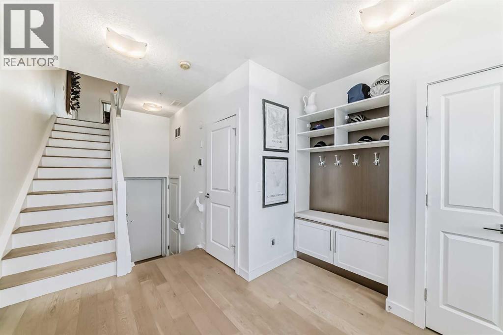 109, 15 Rosscarrock Gate Sw, Calgary, Alberta  T3C 1E6 - Photo 5 - A2232714