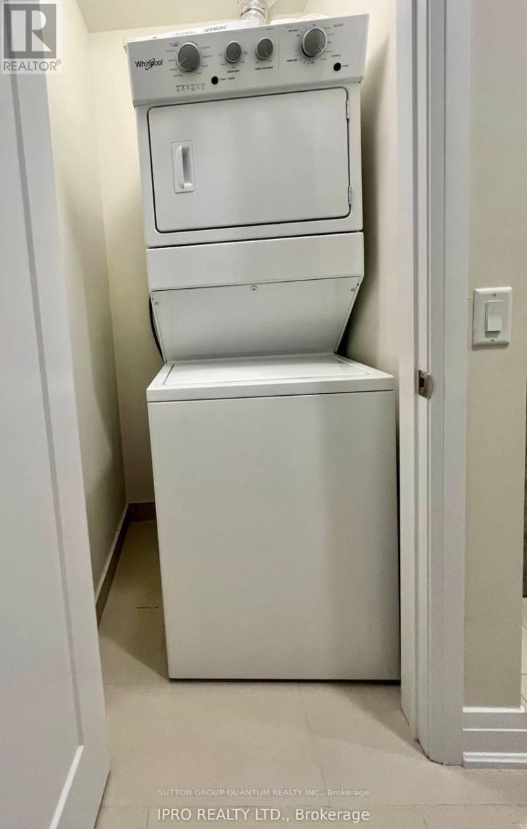 909 - 16 Concord Place, Grimsby, Ontario  L3M 0J1 - Photo 7 - X12425211