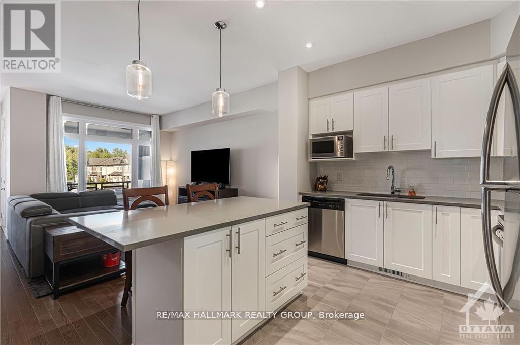 116 Wild Calla Way, Ottawa, Ontario  K1W 0K3 - Photo 6 - X12428838