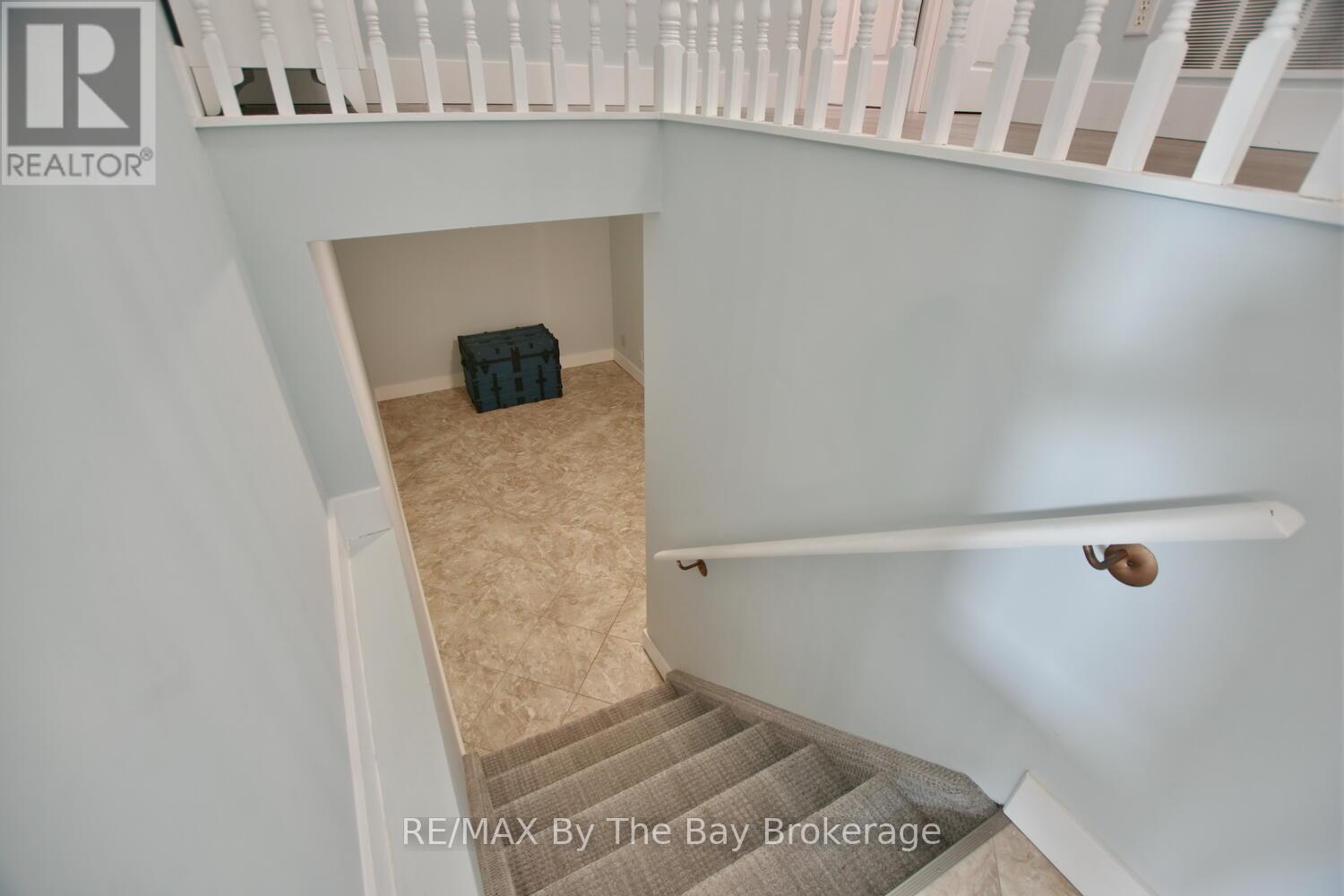 424 Ramblewood Drive, Wasaga Beach, Ontario  L9Z 1P3 - Photo 29 - S12428869