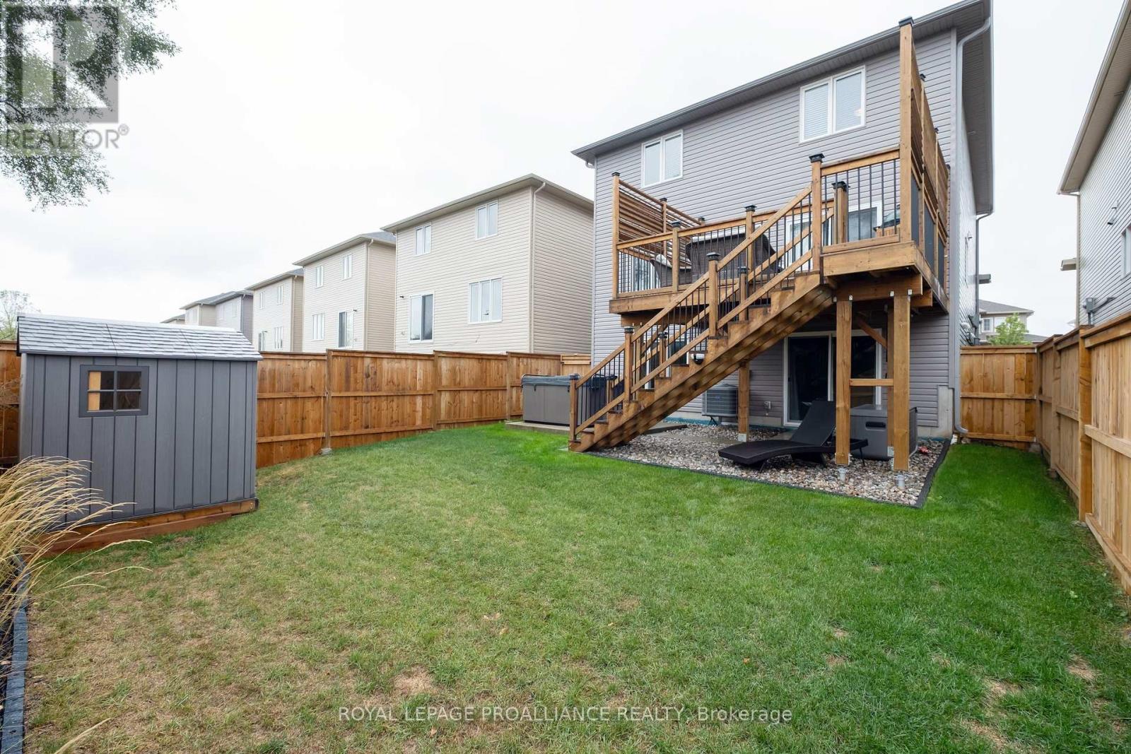 54 Brennan Crescent, Loyalist (Odessa), Ontario  K0H 2H0 - Photo 30 - X12425405