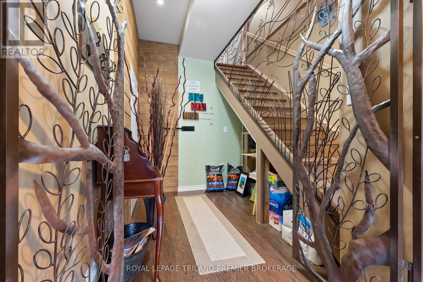7710 Clayton Street, Lambton Shores, Ontario  N0M 2L0 - Photo 21 - X12428870