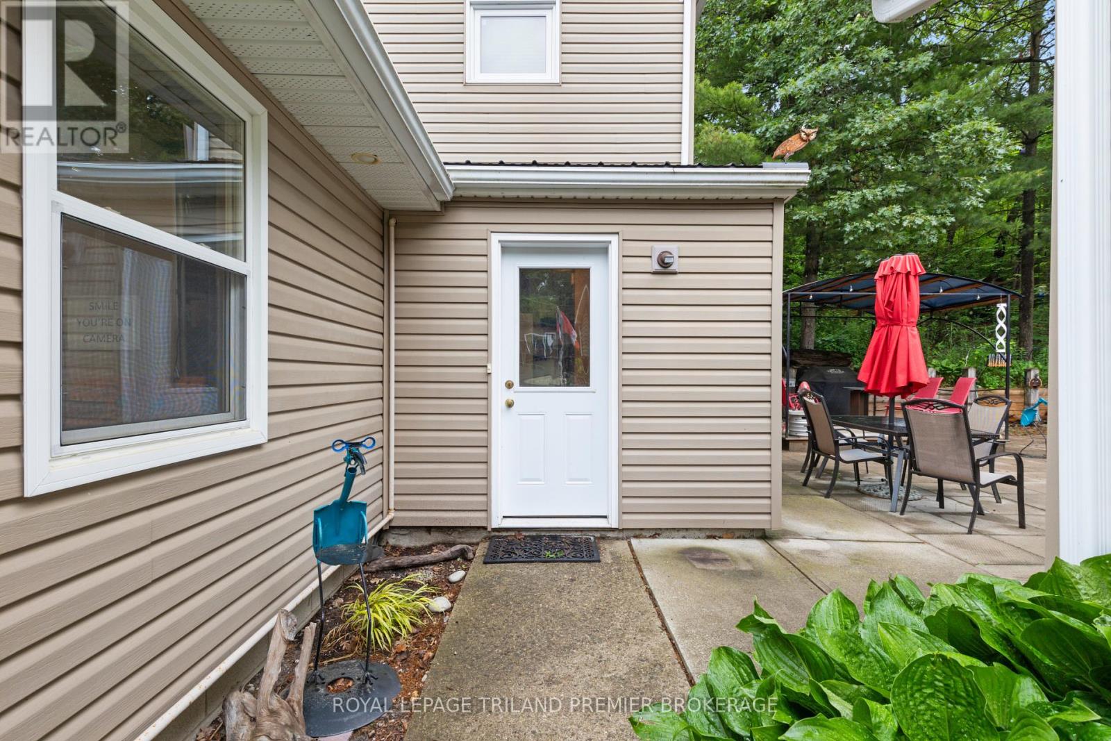 7710 Clayton Street, Lambton Shores, Ontario  N0M 2L0 - Photo 20 - X12428870