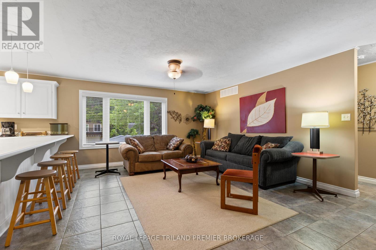 7710 Clayton Street, Lambton Shores, Ontario  N0M 2L0 - Photo 30 - X12428870
