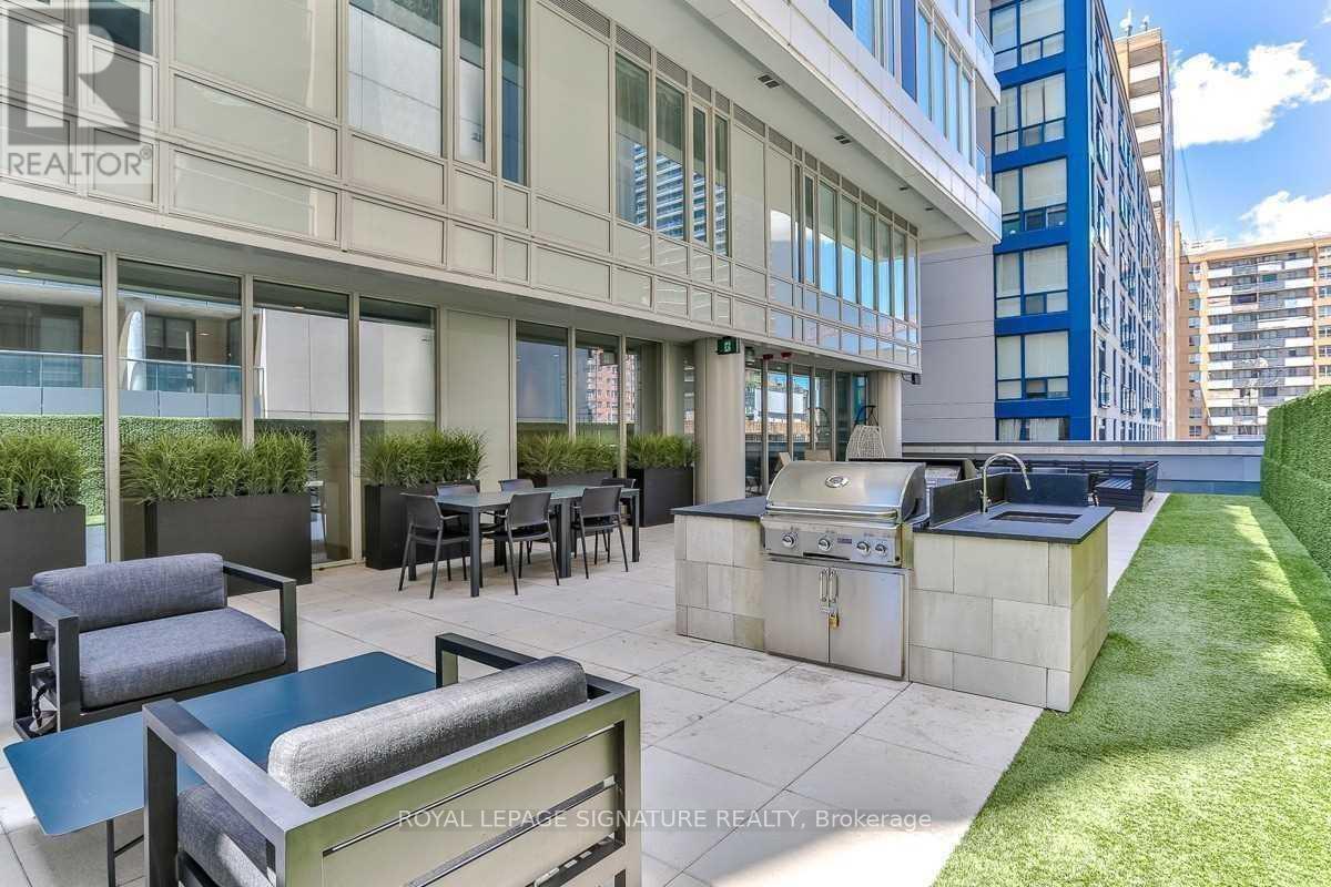 907 - 68 Shuter Street, Toronto, Ontario  M5B 1B4 - Photo 17 - C12428766