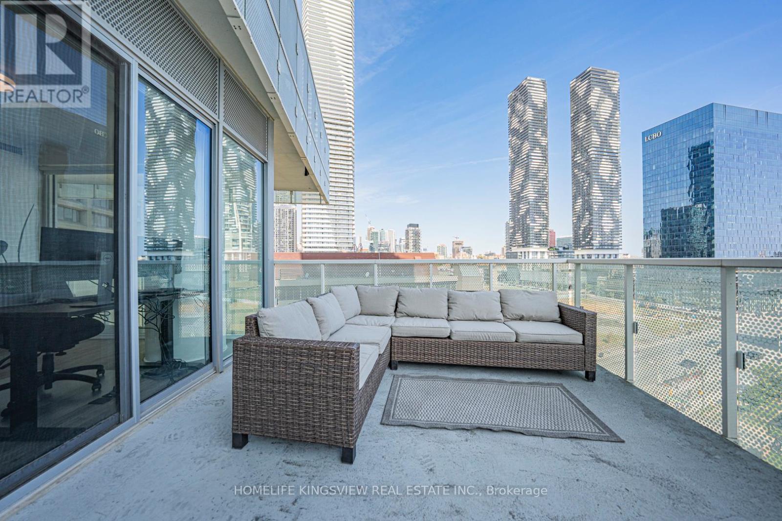 923 - 15 Queens Quay E, Toronto, Ontario  M5E 0C5 - Photo 38 - C12428802