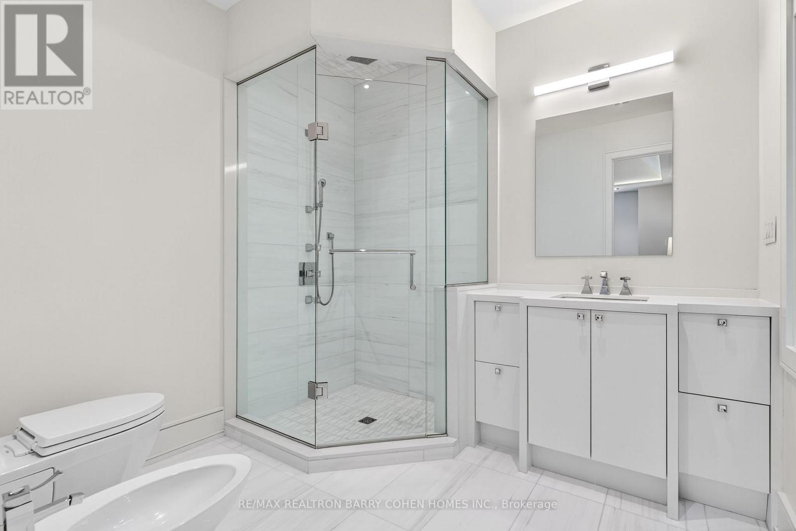 29 Junewood Crescent, Toronto, Ontario  M2L 2C3 - Photo 35 - C12428808