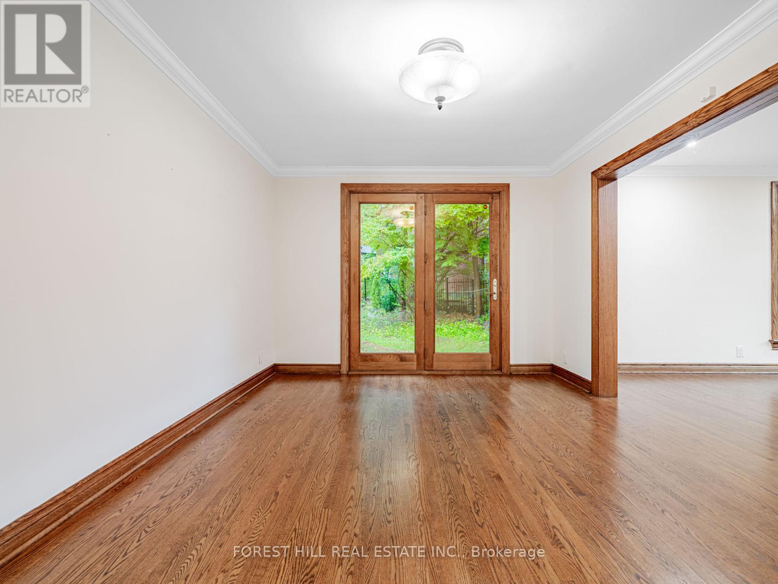 54 Plymbridge Road, Toronto, Ontario  M2P 1A3 - Photo 7 - C12428818