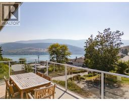 8204 Kalview Drive, coldstream, British Columbia