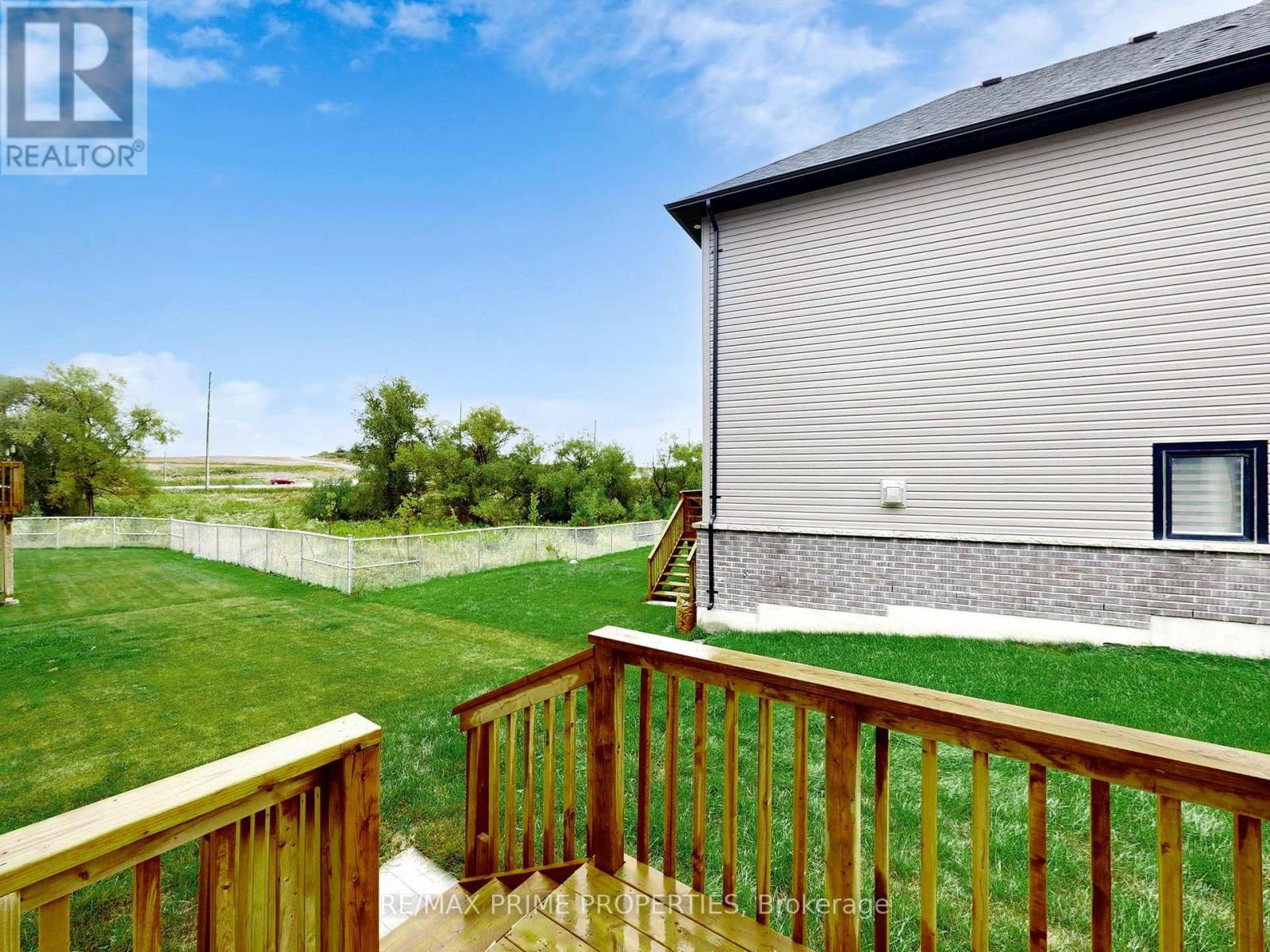 1039 Thompson Drive, Oshawa, Ontario  L1L 0V6 - Photo 46 - E12428733