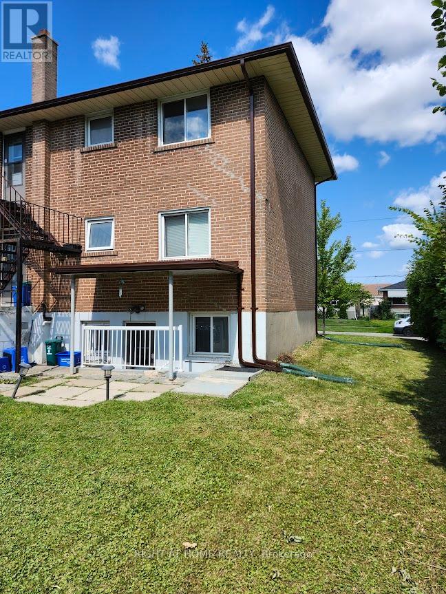 343 Frontenac Avenue, Oshawa, Ontario  L1J 2A7 - Photo 13 - E12428805