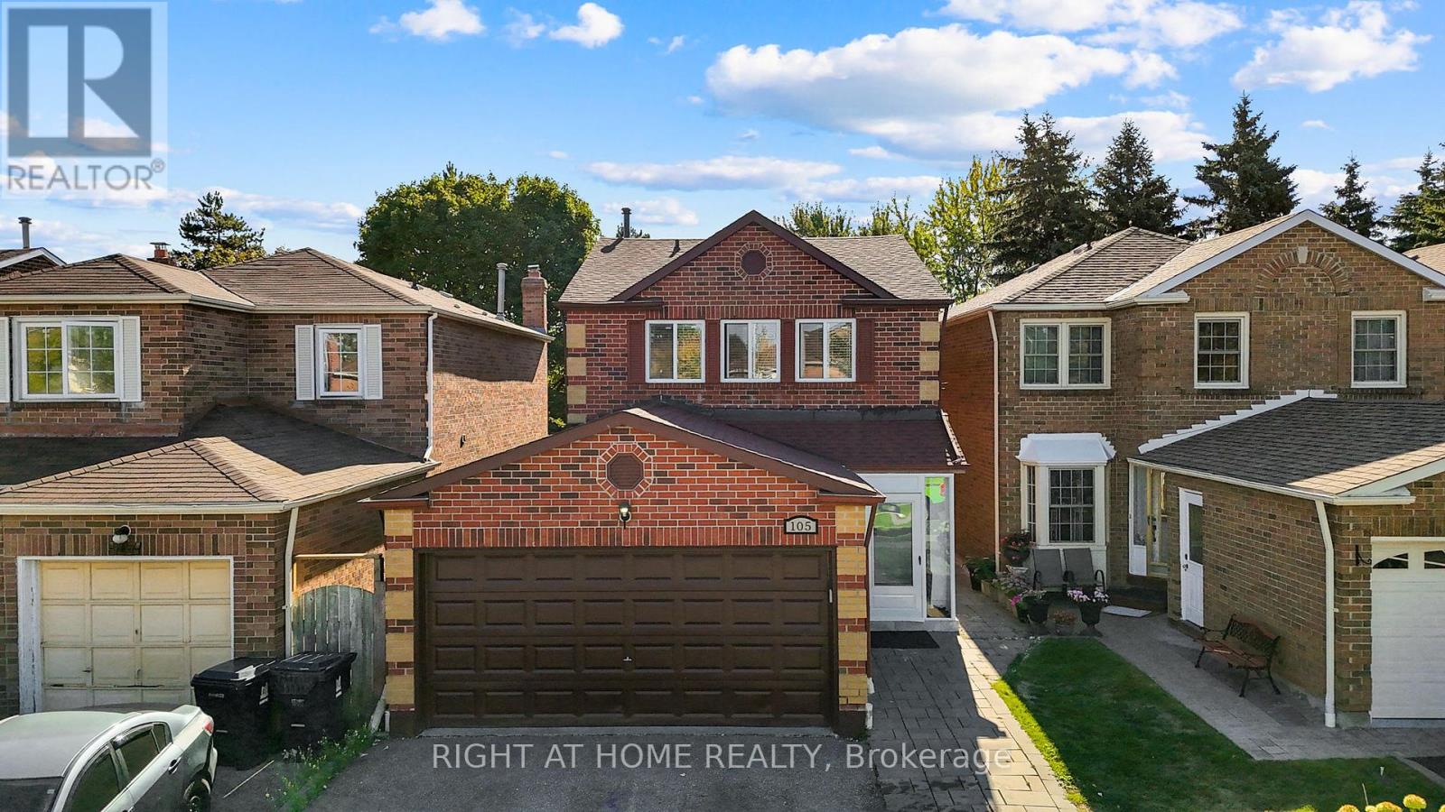 105 Hupfield Trail, Toronto, Ontario  M1B 4R5 - Photo 2 - E12428817