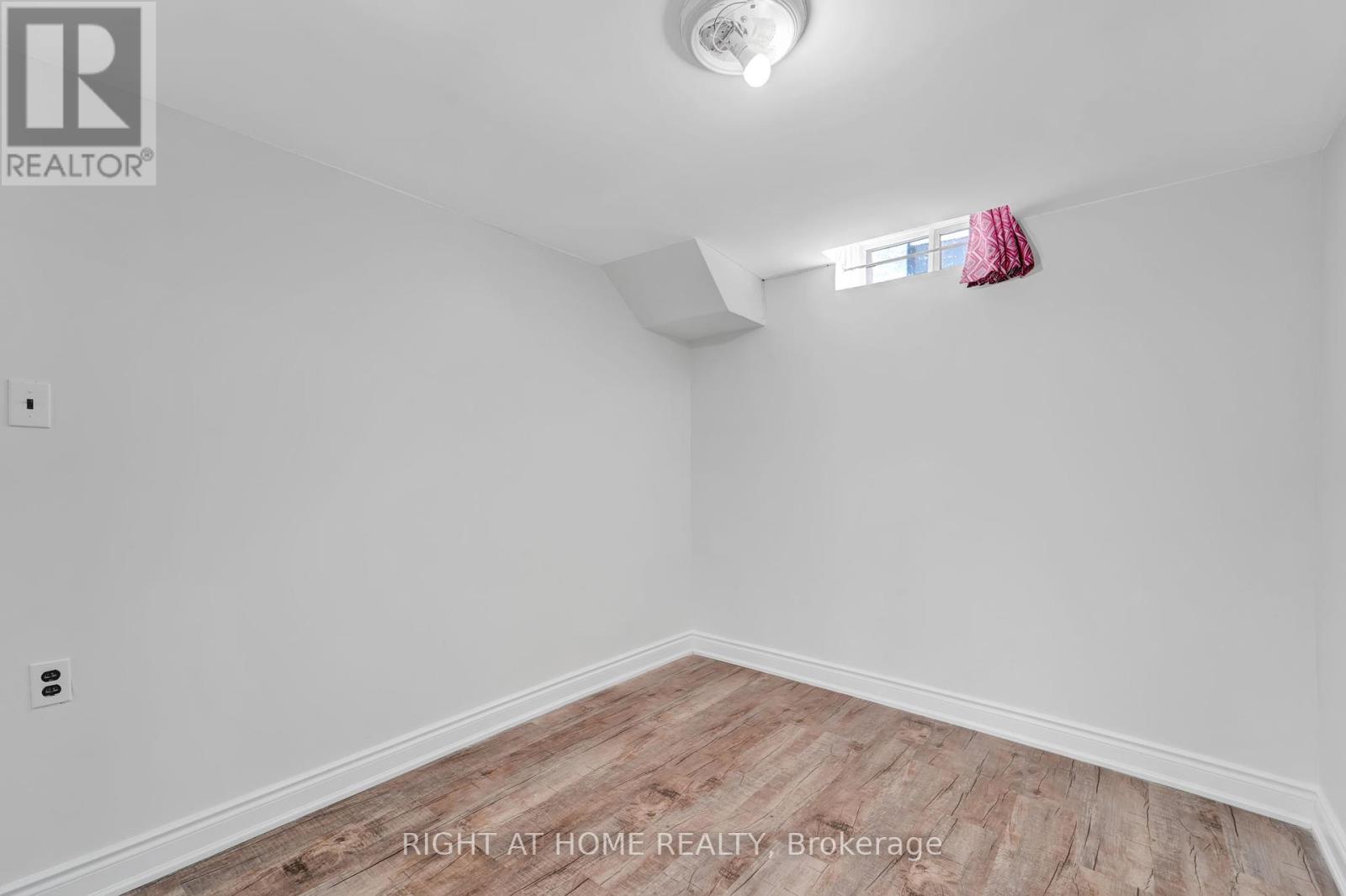 105 Hupfield Trail, Toronto, Ontario  M1B 4R5 - Photo 32 - E12428817