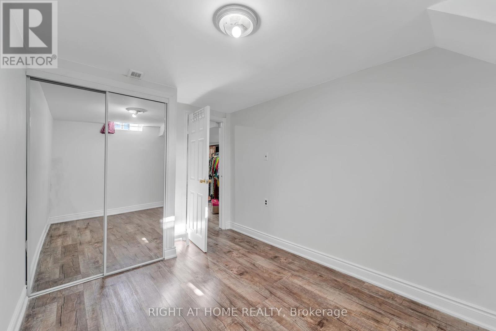 105 Hupfield Trail, Toronto, Ontario  M1B 4R5 - Photo 33 - E12428817