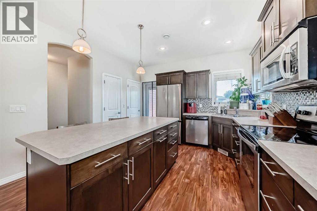 150 Voisin Close, Red Deer, Alberta  T4R 0N1 - Photo 6 - A2259130