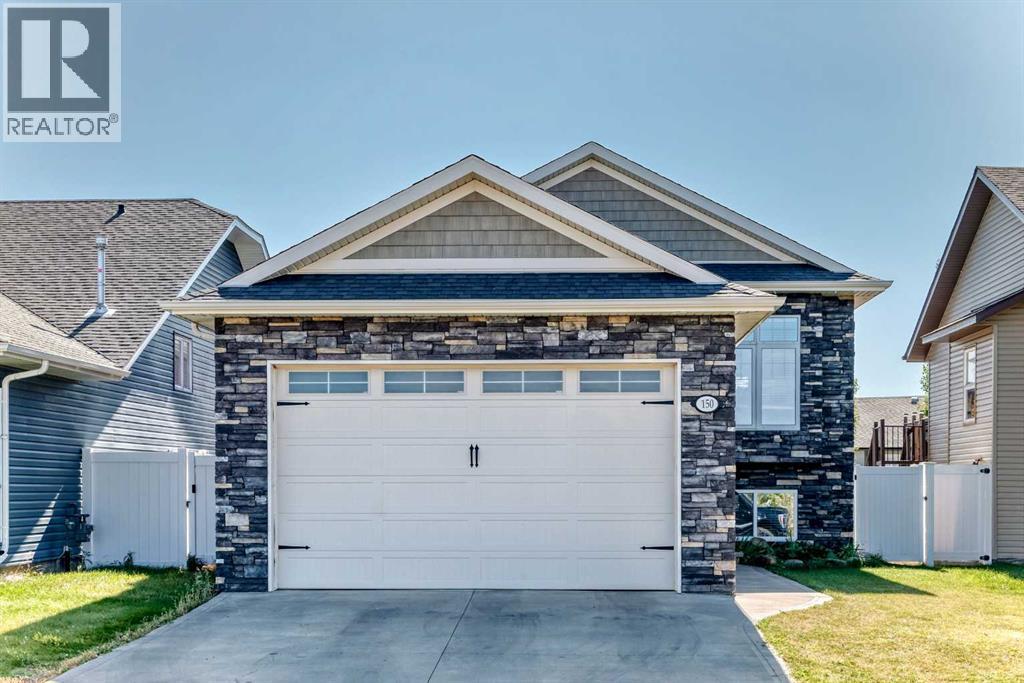150 Voisin Close, Red Deer, Alberta  T4R 0N1 - Photo 3 - A2259130