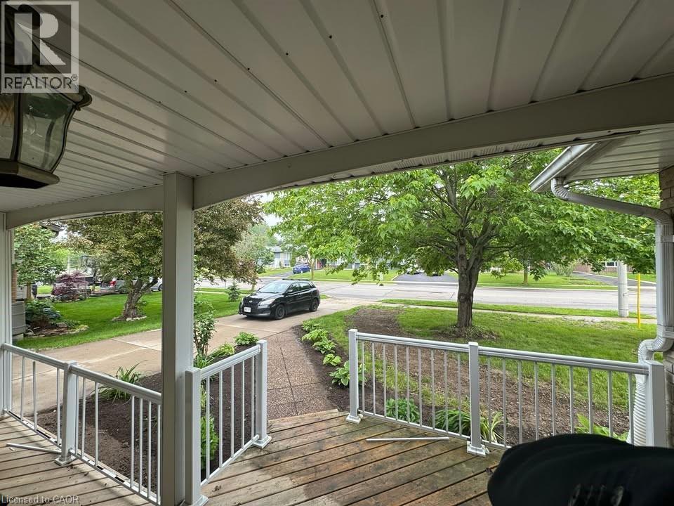 370 Greenbrook Drive, Kitchener, Ontario  N2M 4K4 - Photo 3 - 40773945