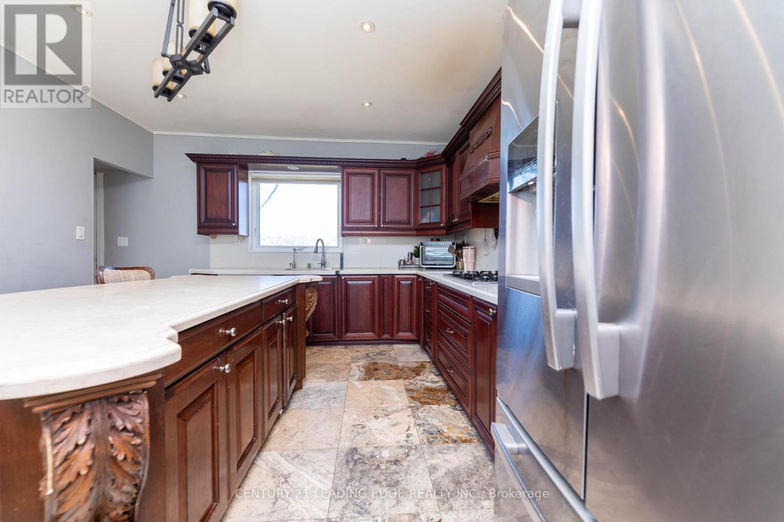 13286 Dufferin Street, King, Ontario  L7B 1K5 - Photo 13 - N12428682