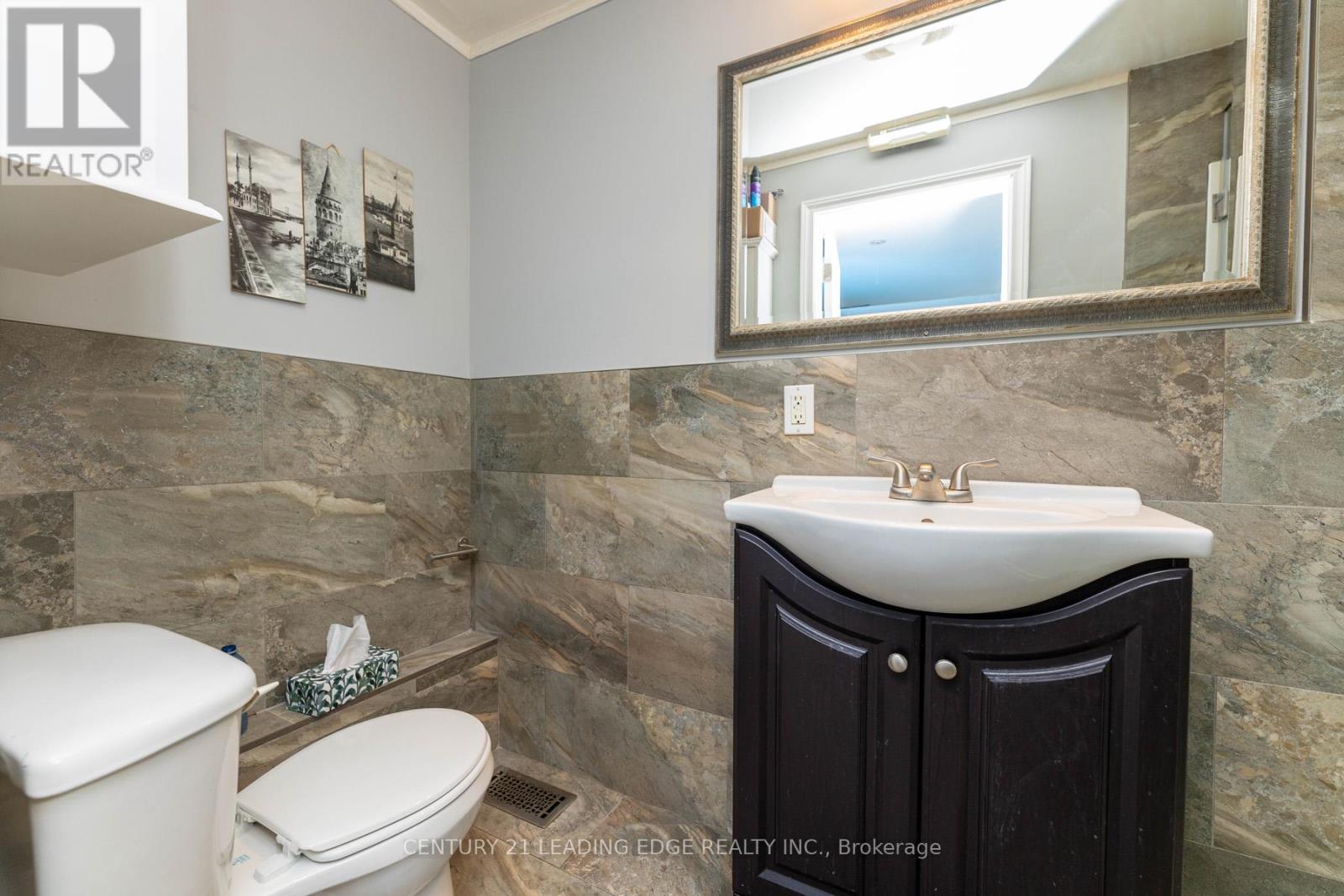 13286 Dufferin Street, King, Ontario  L7B 1K5 - Photo 32 - N12428682
