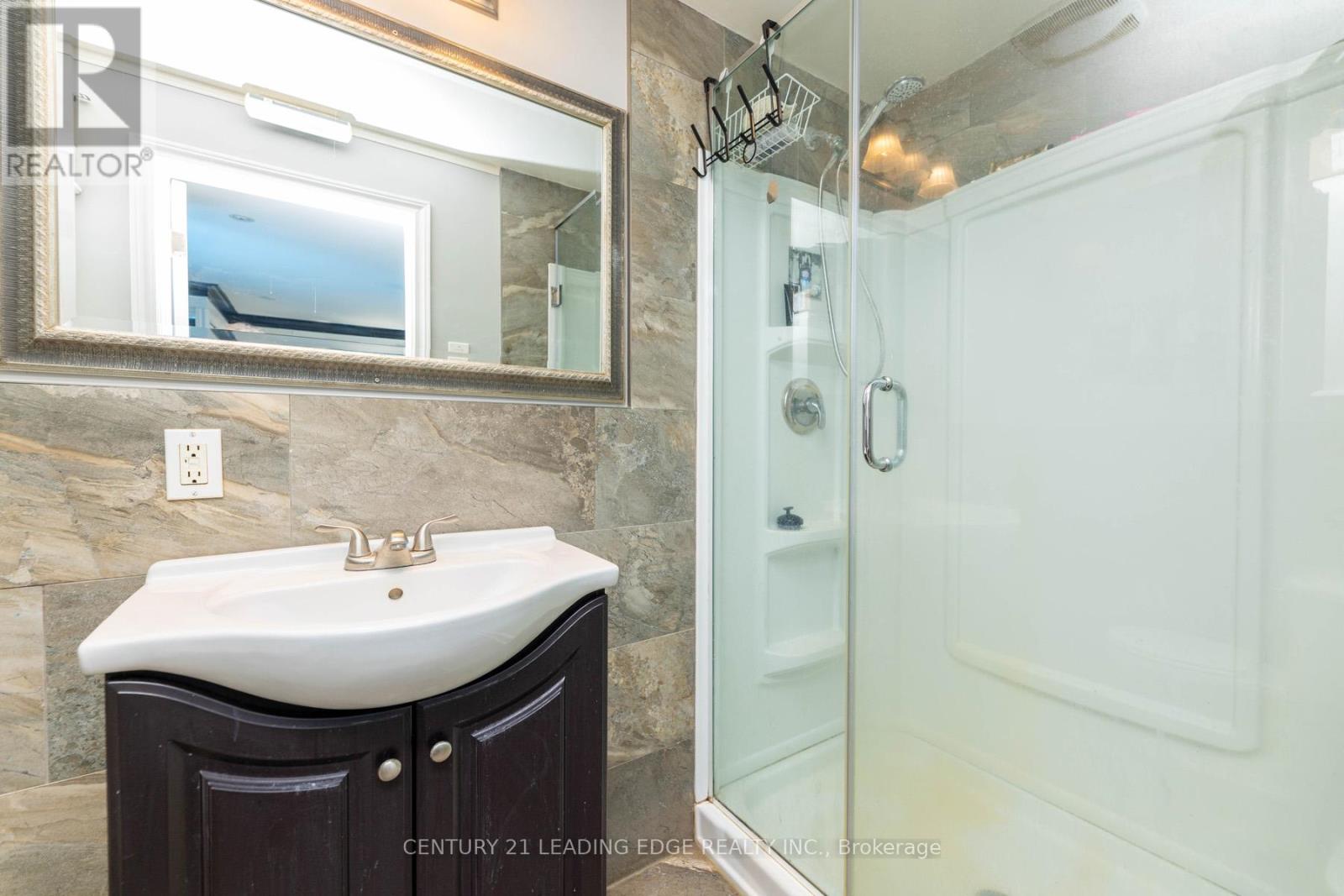 13286 Dufferin Street, King, Ontario  L7B 1K5 - Photo 33 - N12428682