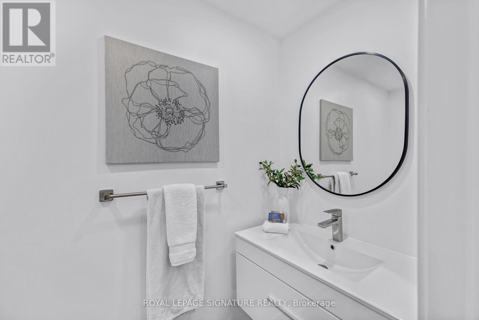 6 - 67 Poplar Crescent, Aurora, Ontario  L4G 3M4 - Photo 33 - N12428721