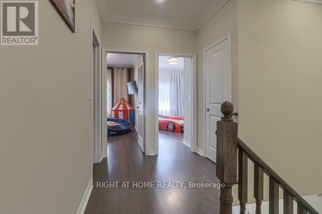 12 Laskin Drive, Vaughan, Ontario  L6A 5A4 - Photo 17 - N12428723