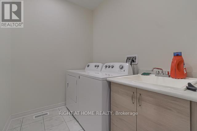 12 Laskin Drive, Vaughan, Ontario  L6A 5A4 - Photo 28 - N12428723