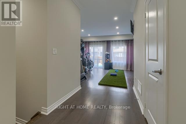 12 Laskin Drive, Vaughan, Ontario  L6A 5A4 - Photo 29 - N12428723