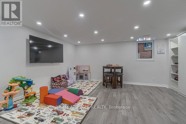 12 Laskin Drive, Vaughan, Ontario  L6A 5A4 - Photo 34 - N12428723