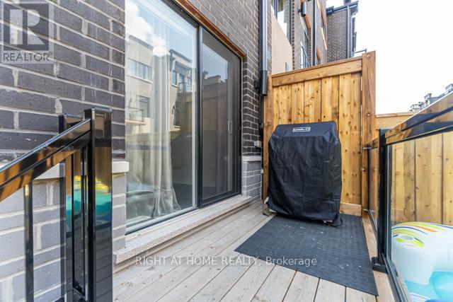 12 Laskin Drive, Vaughan, Ontario  L6A 5A4 - Photo 38 - N12428723