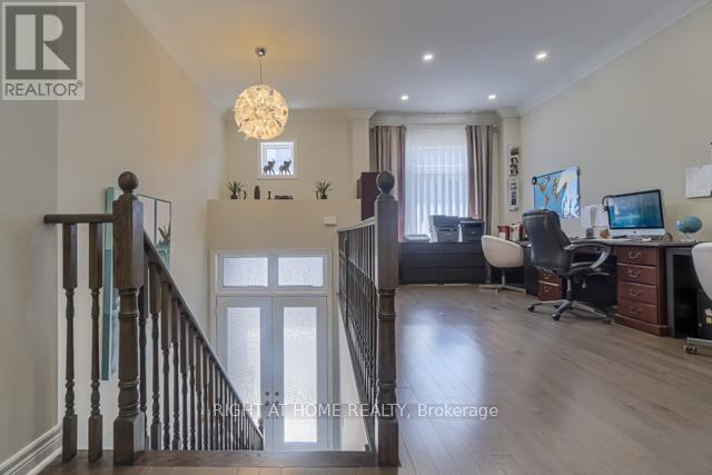 12 Laskin Drive, Vaughan, Ontario  L6A 5A4 - Photo 49 - N12428723