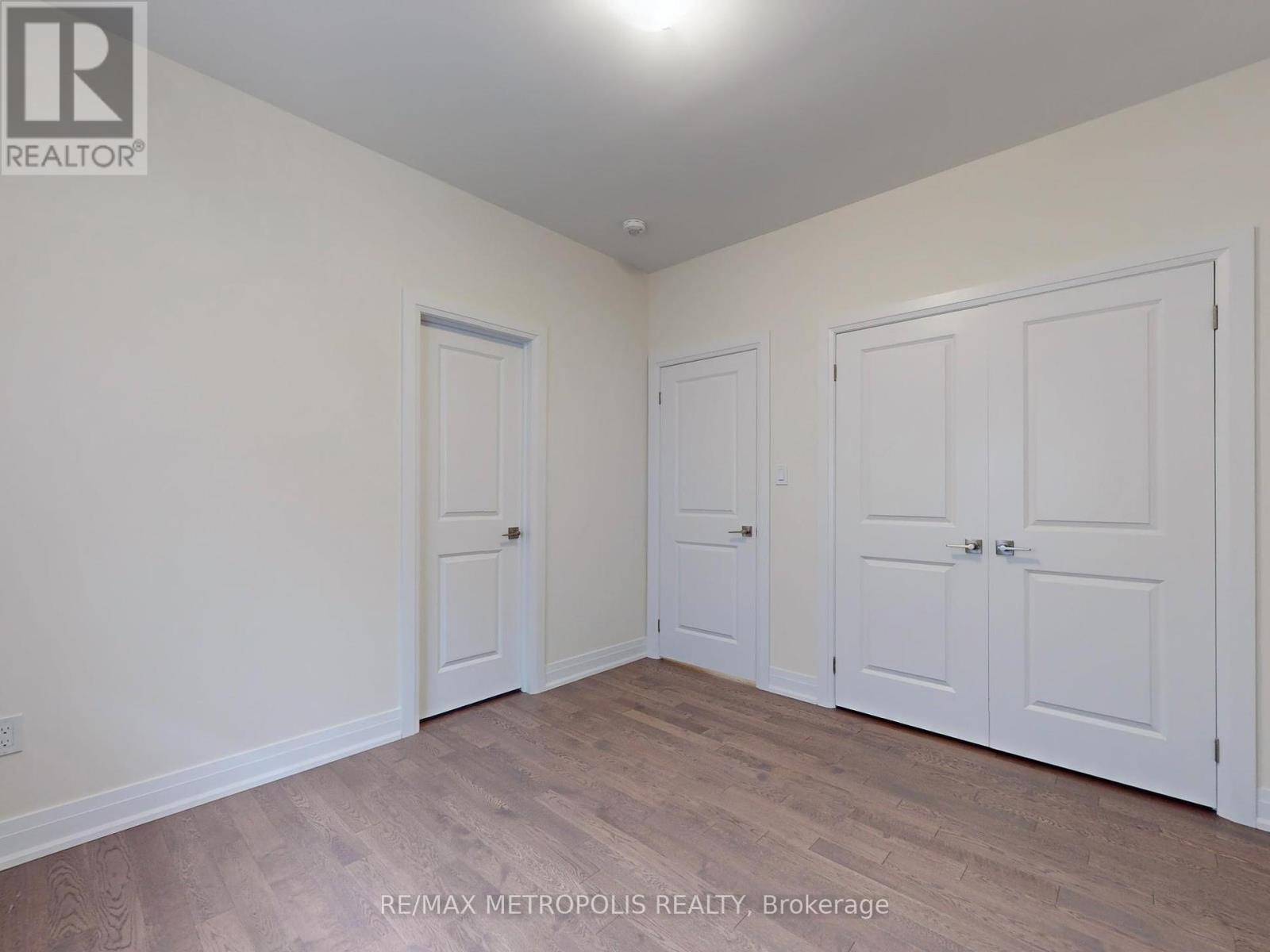 Main - 21 La Reine Avenue, Richmond Hill, Ontario  L4E 2Y8 - Photo 36 - N12428773