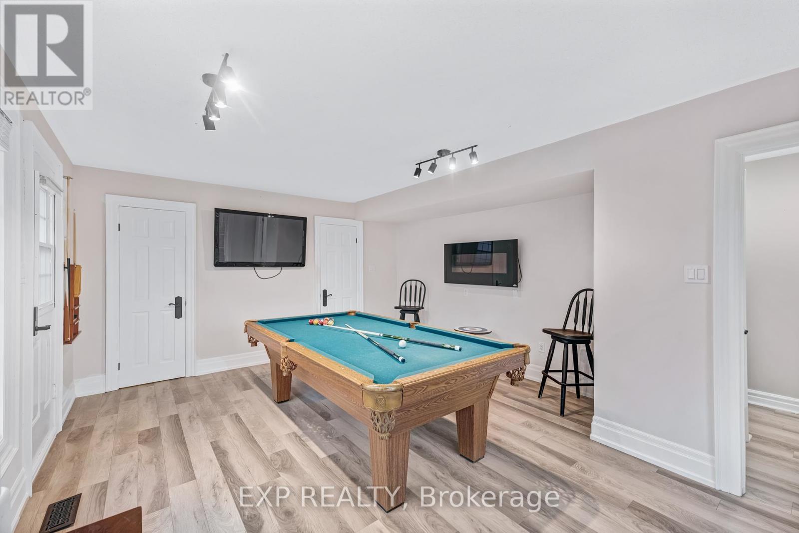 67 Geoffrey Crescent, Whitchurch-Stouffville, Ontario  L4A 5C1 - Photo 19 - N12428811