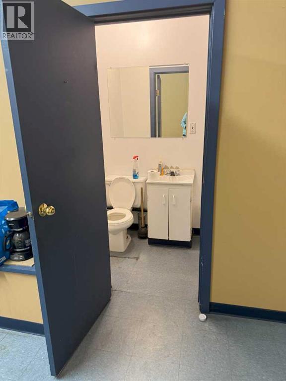 101, 11113 100 Street, Grande Prairie, Alberta  T8V 2N2 - Photo 10 - A2221992