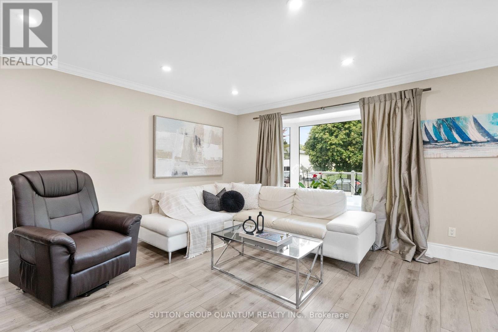 244 Bousfield Crescent, Milton, Ontario  L9T 3G7 - Photo 13 - W12428691