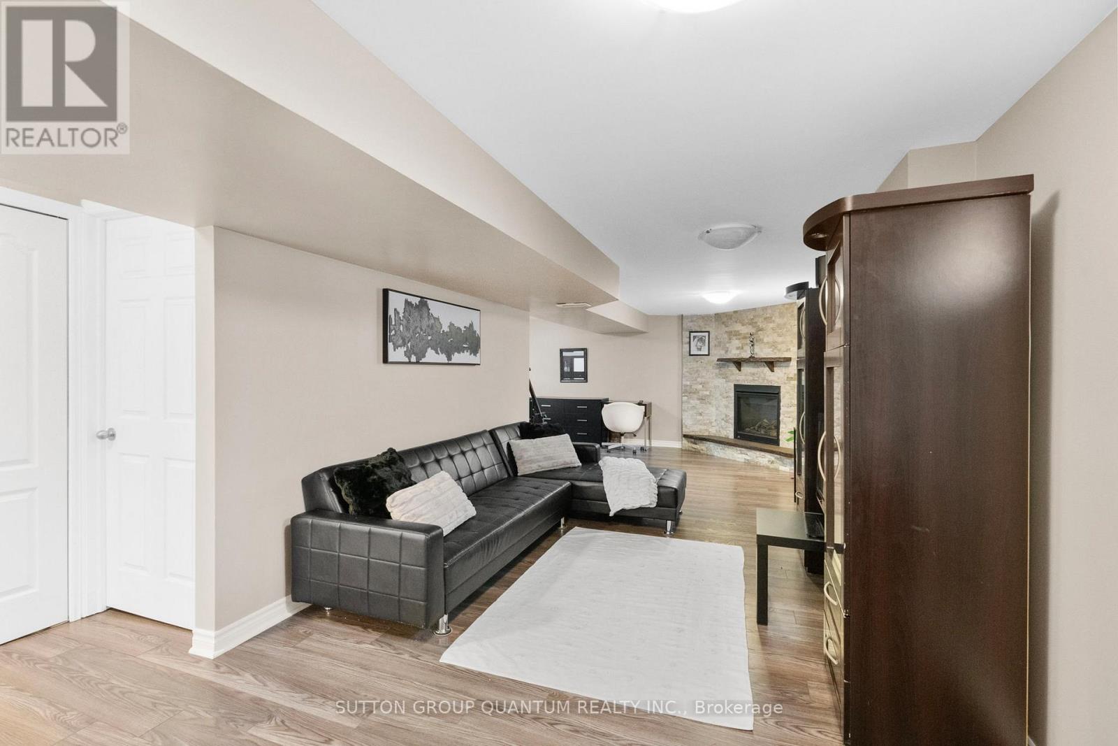 244 Bousfield Crescent, Milton, Ontario  L9T 3G7 - Photo 30 - W12428691