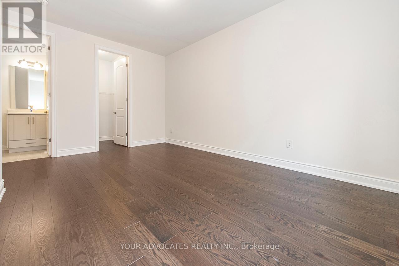 83 James Walker Avenue, Caledon, Ontario  L7C 4N1 - Photo 21 - W12428704
