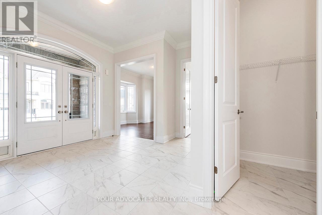 117 James Walker Avenue, Caledon, Ontario  L7C 4N1 - Photo 13 - W12428707
