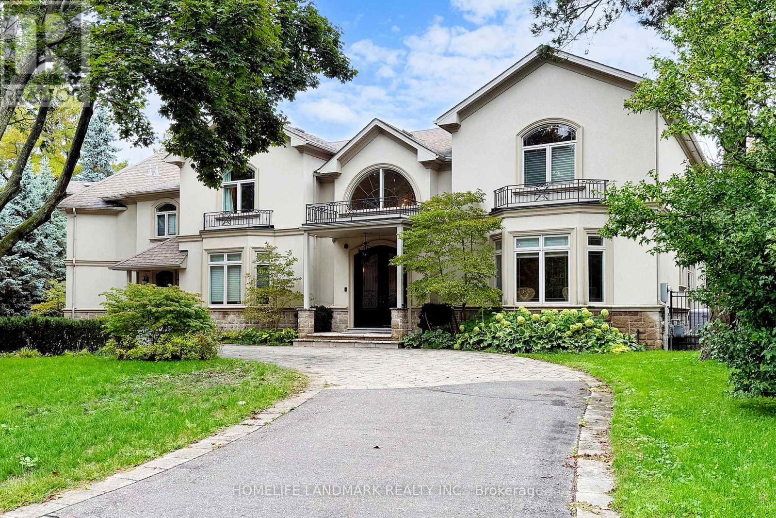 205 TILFORD ROAD, Oakville, Ontario