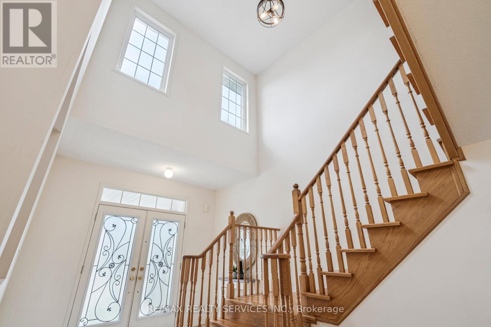 237 Valleyway Drive, Brampton, Ontario  L6X 0N9 - Photo 20 - W12428727