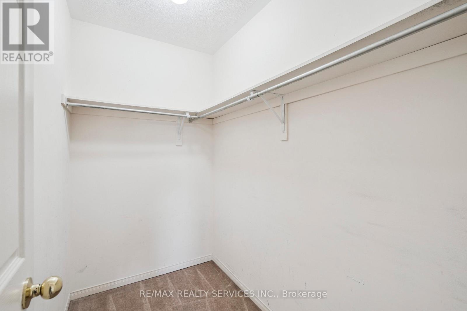 237 Valleyway Drive, Brampton, Ontario  L6X 0N9 - Photo 24 - W12428727