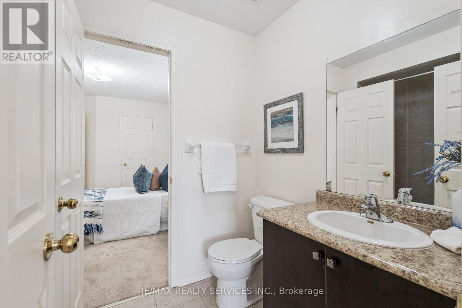 237 Valleyway Drive, Brampton, Ontario  L6X 0N9 - Photo 28 - W12428727