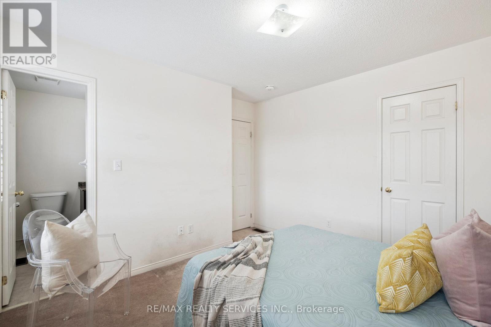 237 Valleyway Drive, Brampton, Ontario  L6X 0N9 - Photo 33 - W12428727
